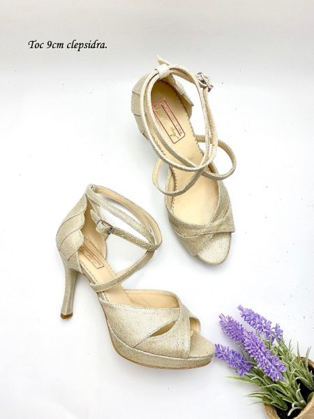 Mioko Flower Sandals 2 platform